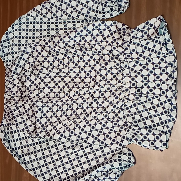 Vince Camuto M Print Top w Cinch Waist - Picture 3 of 5